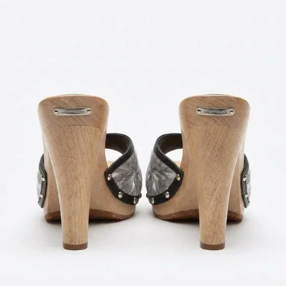 Burberry Shoes - Picture 5 of 6